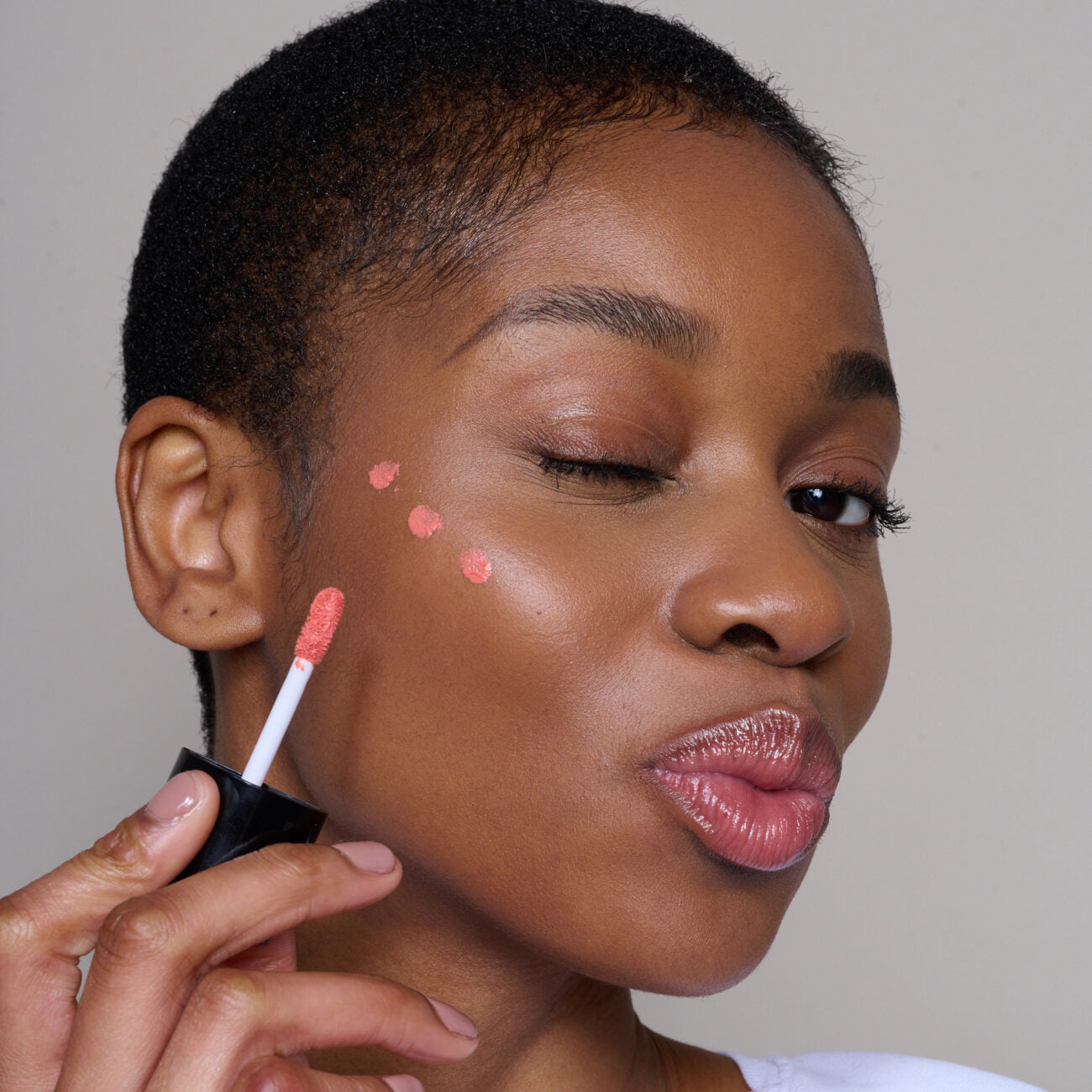 Mii Cheek Veil Liquid Blush - Radiance 03 Soft Warm Peach